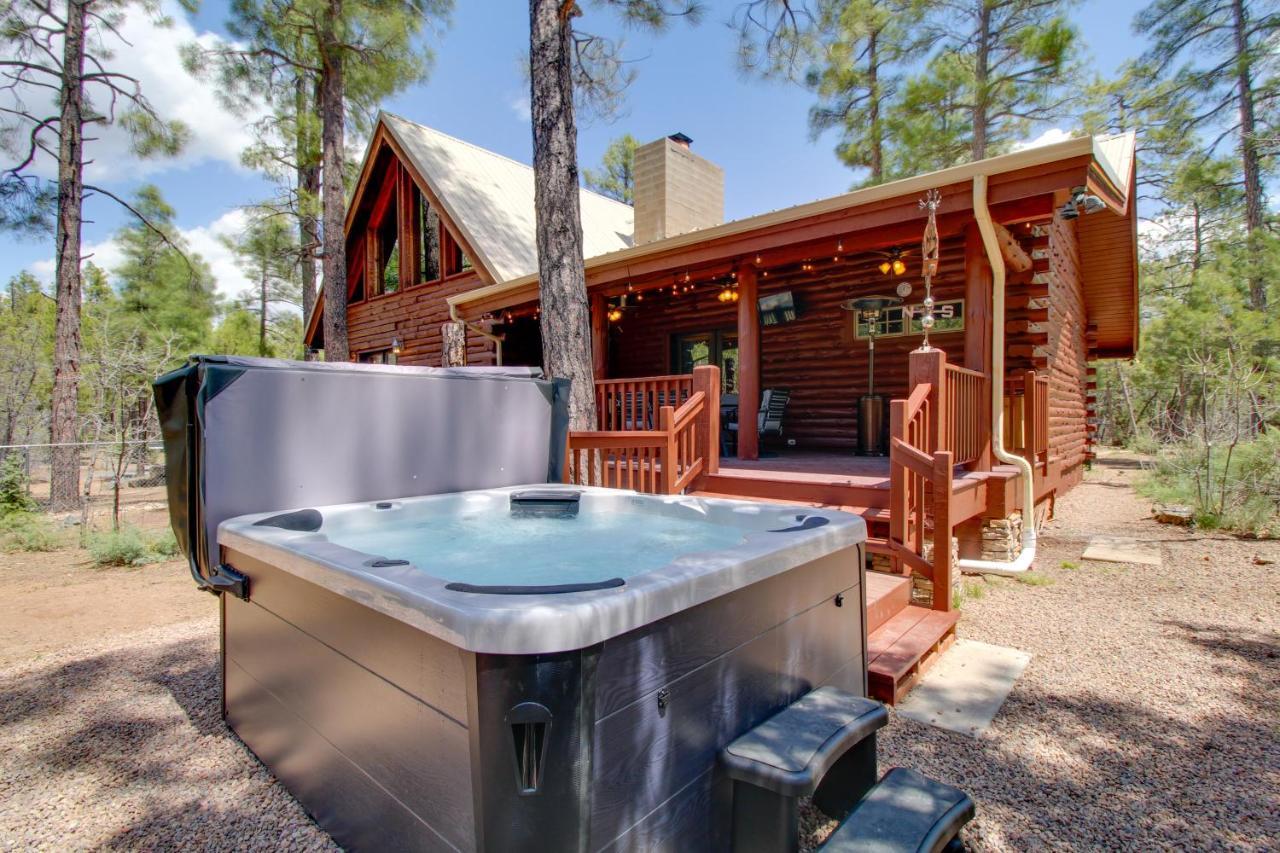 Villa Lakeside Cabin On 2 Acres With Fire Pit And Hot Tub! Pinetop-Lakeside Exterior foto